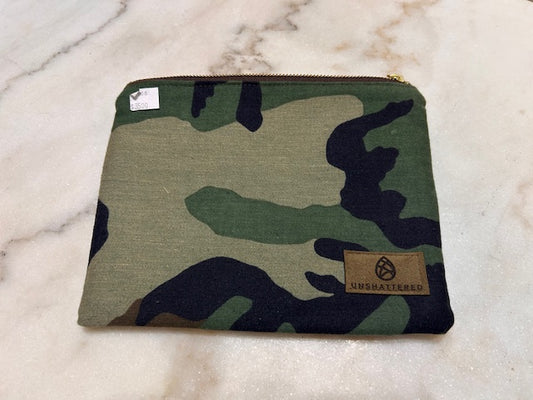 Unshattered Dark Camo Pouch (Small)